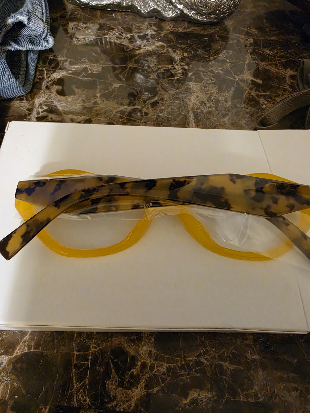 Yellow Cat-Eye Reading Glasses - Unbranded - Picture 2 of 3